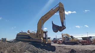 Купить гусеничный экскаватор Caterpillar 325L - Изображение 4 | Machineryline TM Гусеничный экскаватор Caterpillar 325L | Изображение 4 - Machineryline