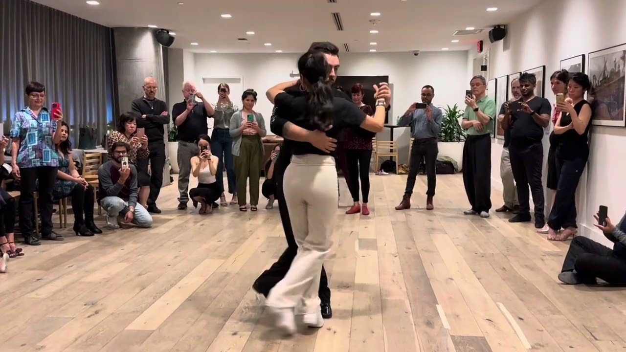 Tango Lesson: Jonathan Saavedra & Clarisa Aragón. Washington DC. 12/15/2023