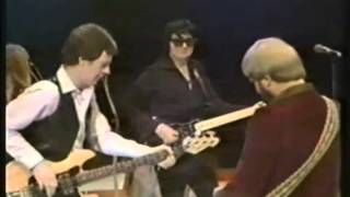 Roy Orbison Move on Down The Line Wembley 1982