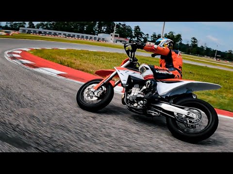 Trying out the new 2023 KTM 450 SMR Supermoto