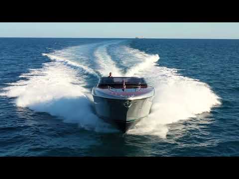 Luxury Yacht - Riva 48' Dolceriva - Ferretti Group America
