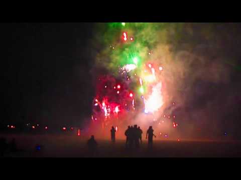 Flying Spectacular 2017  Azza & Sonny Night Flying2