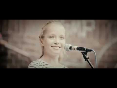 2. Konzert der Kinder Bands - The Trio Cherries