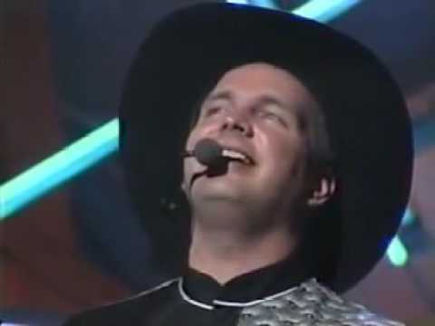 Garth Brooks The River  Live 1992