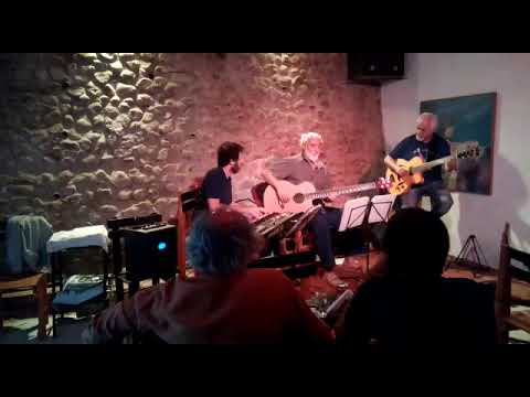 download lagu mp3 mp4 Carlos El Tero Buschini, download lagu Carlos El Tero Buschini gratis, unduh video klip Carlos El Tero Buschini