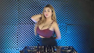 Download lagu WAKTUNYA GALAU !! DJ JANJI MANISMU X MATAHARIKU X RINDU JUNGLE DUTCH BASS DISCO TERBARU mp3 Download lagu WAKTUNYA GALAU !! DJ JANJI MANISMU X MATAHARIKU X RINDU JUNGLE DUTCH BASS DISCO TERBARU mp3