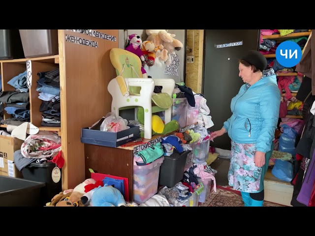 Волонтеры, работающие на территории Свято-Вознесенского собора, о сборе помощи для нуждающихся