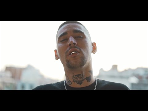 OKTOBA - BLUE SOBRE PINK [SLIM MURPHY] (VIDEO OFICIAL)