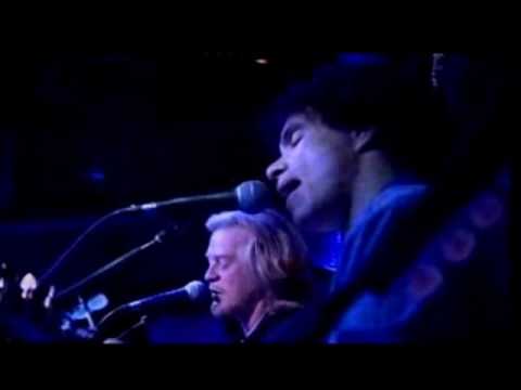 I'll Be Around by Daryl Hall John Oates