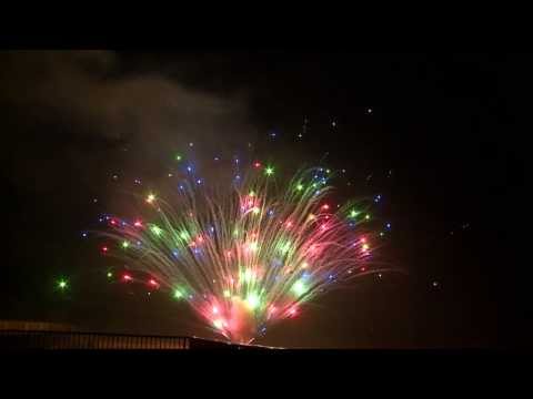 600s X shape red green blue whistle