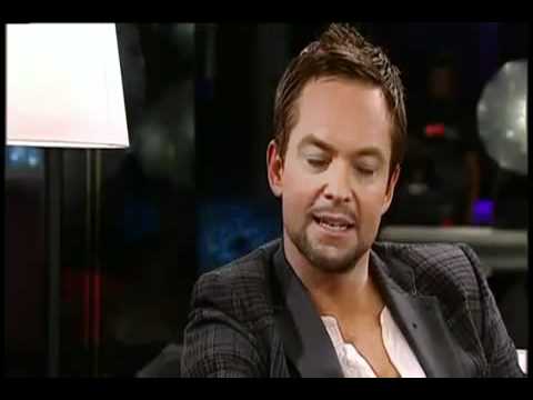 PLAY and Andreas Carlsson on F rkv ll  HD