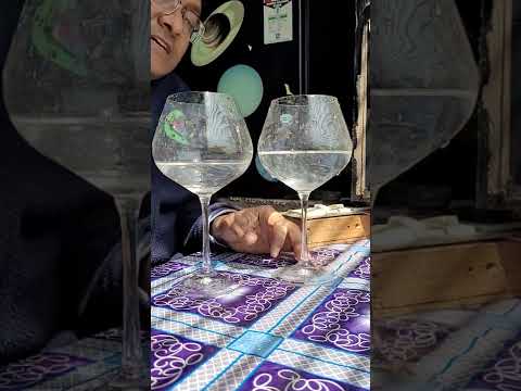 resonance acoustics,  glass vibrates with its natural frequency