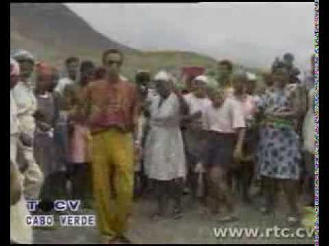 Fefa clarinda linda menina