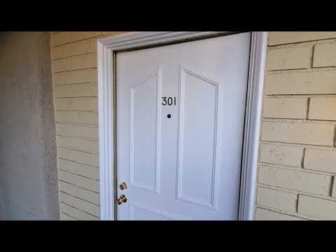 Two bedroom, two bathroom luxury apartment in West Los Angeles / Brentwood South.