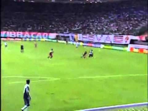 2º Gol do Bahia - Lulinha (Bahia 4x3 São Paulo / Série A 2011 - 33ª Rodada)