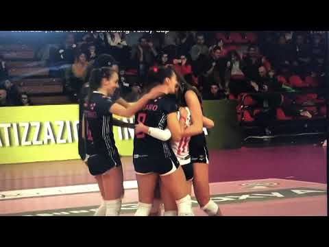 Lardini Filottrano vs Bergamo Feb.24.2019 Super dig by Cardullo