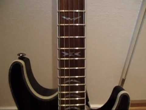 Quick view on the Ibanez SAS32EX