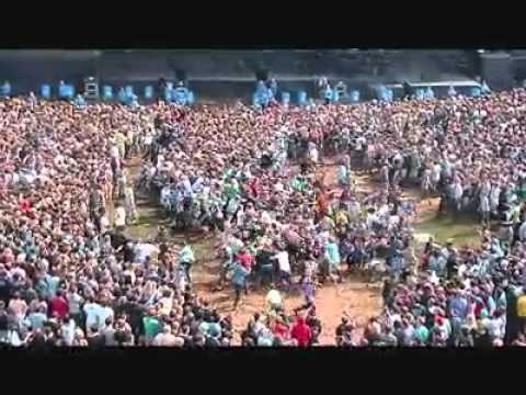 Young Guns - Wall of Death - Reading Festival 2010