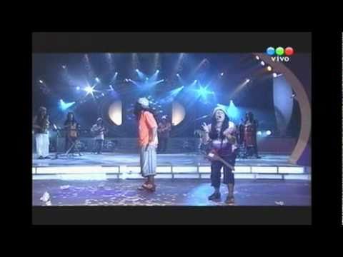 Carlitos La Mona Jiménez | Mama Gratis