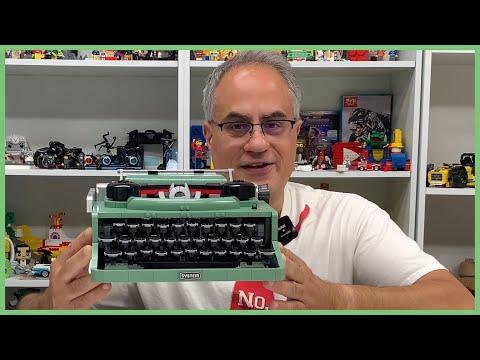 LEGO Ideas Vintage Typewriter 21327 - And a really bad shirt (but a good memory)