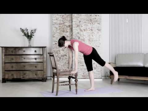 Bewegungstraining - Bein heben in gestützter Standwaage