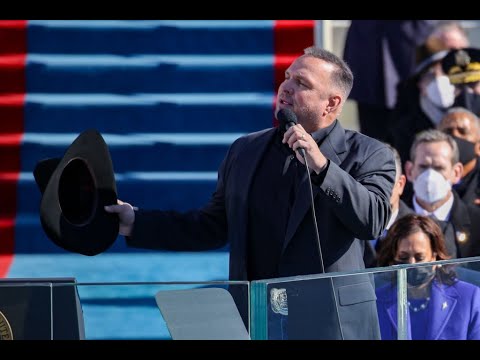 Watch Garth Brooks Absolutely Crush This Rendition Of 'Amazing Grace' At Inauguration