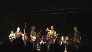 Moonshine Playboys: La porte d&#39;en arrière