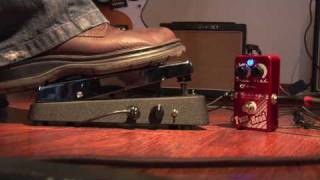 Video thumbnail for Vox Mello Wah - Keeley Electronics by Guitar Gear