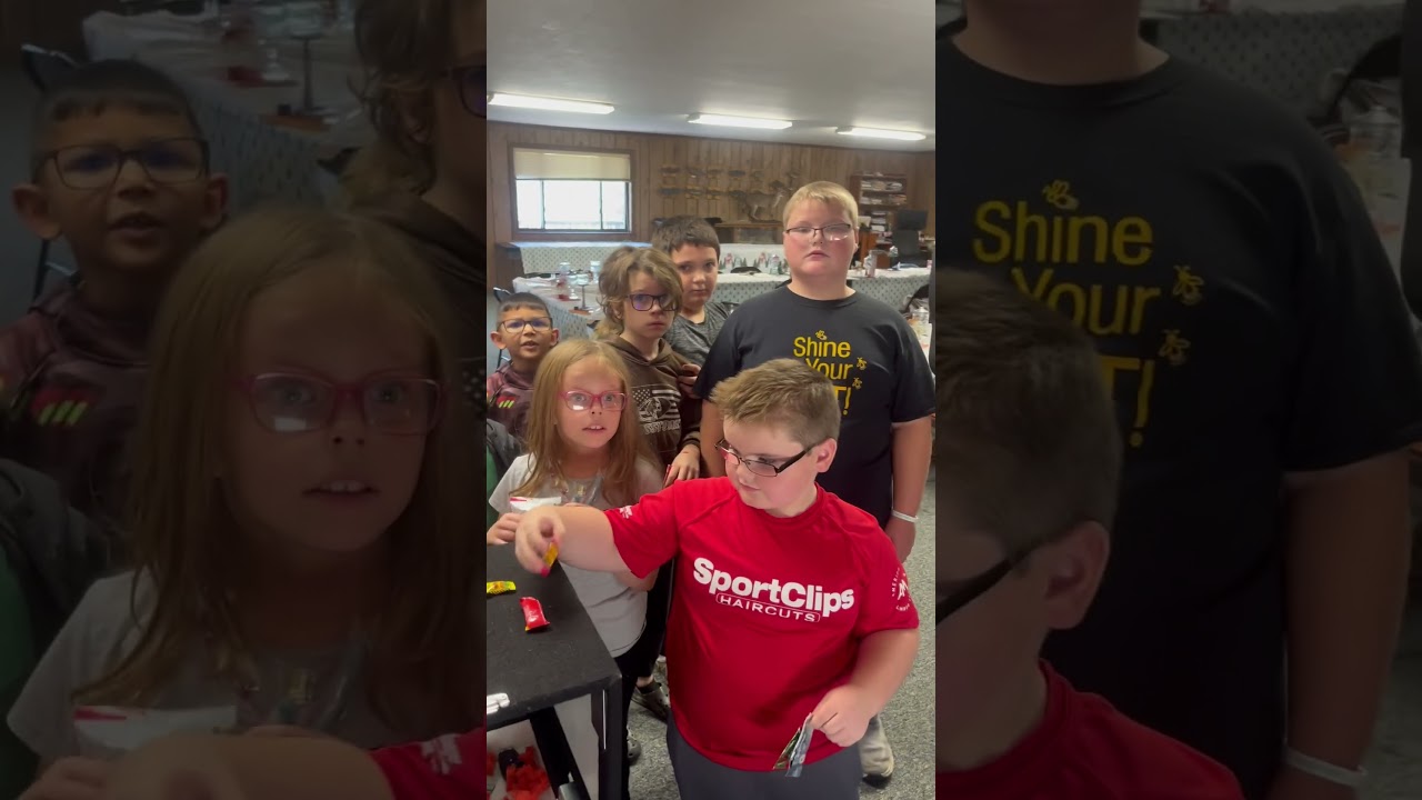 Promotional video thumbnail 18 for Magic Max’s Mischievous Magic Show