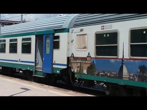 Arrivi e partenze alla stazione di Ivrea