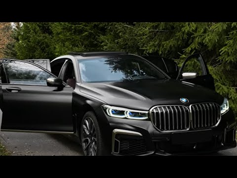 2022 BMW M760 Long V12 - Wild Luxury Ship!