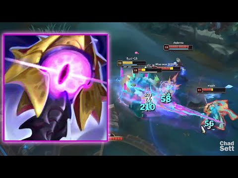 Gwen after get 2 Items..