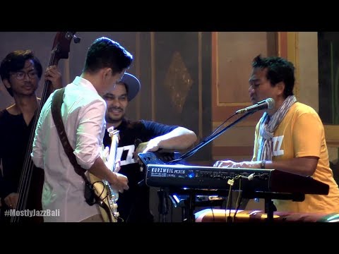 Mostly Jazz All Stars ft. Tompi - Higher Ground @ Sanur Village Festival 2017 [HD]