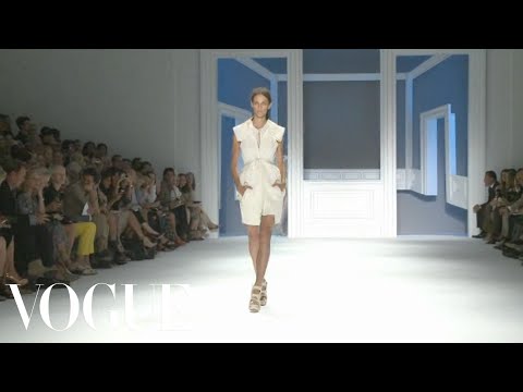 Vera Wang Ready to Wear Spring 2012 Vogue Fashion Week Runway Show