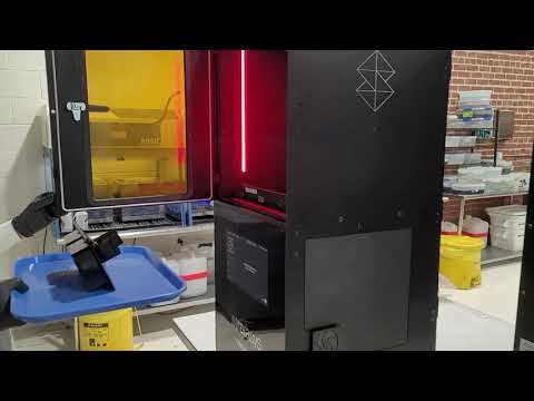 Stratasys Academy | Origin One 3D Printer: Removing Parts from the Build Head