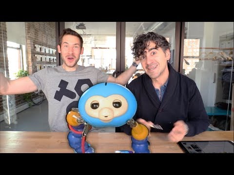 2017's HOTTEST TOY TEARDOWN (Fingerlings knock off)