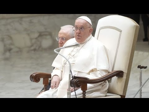 Video Thumbnail: PETA-Aktivisten unterbrechen Papst-Audienz