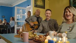 Prāta Vētra &amp; Rīgas Gospelkoris &amp; stīgu kvartets JUNO - Моя пісня (official video)