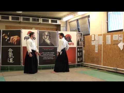 tsuki ikkyo omote [AIKIDO]  basic technique