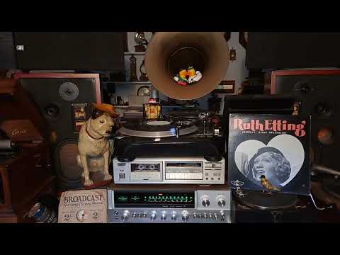 Somebody Loves Me - Ruth Etting
