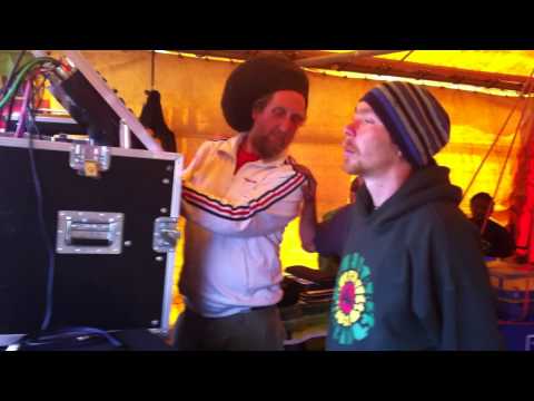 Askala Selassie and Chanter on king Shiloh Sound Amsterdam 2012