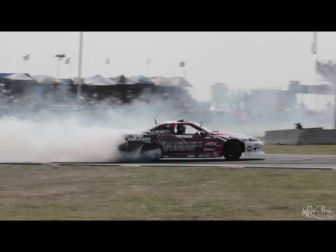 Jonathan Guitard Leading Dany Bernier - Formula Drift Canada World 2015