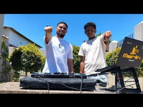 Dj Joshy × Dj Leon Road to Festive mix 2024