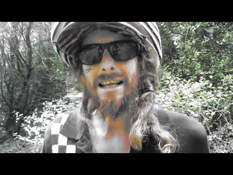 Ilodica & King Bracket - Stage was set