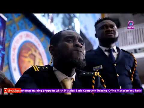 Wow!!! 😳Koo Nhyira Sings and Dr. OGYABA fall under his anointing,