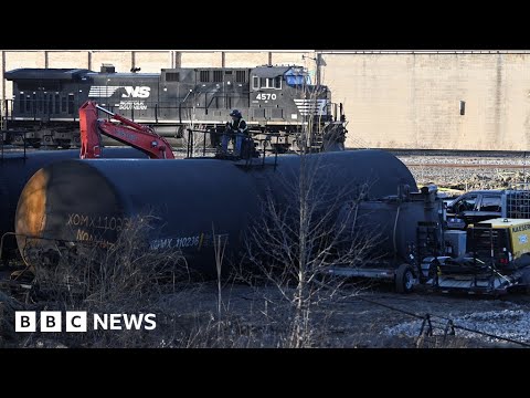 Ohio toxic train wreck: Norfolk Southern to appear before senators - BBC News