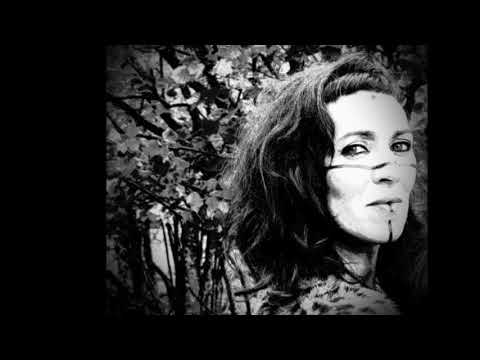 AMAZONES by Melusine - house/tekhouse