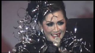 Download lagu BANGBUNG HIDEUNG, BANONDARI, MARIPI,SAHA NGARAN MANEH SAHA (Konser tanda cinta RIKA RAFIKA) mp3 Download lagu BANGBUNG HIDEUNG, BANONDARI, MARIPI,SAHA NGARAN MANEH SAHA (Konser tanda cinta RIKA RAFIKA) mp3