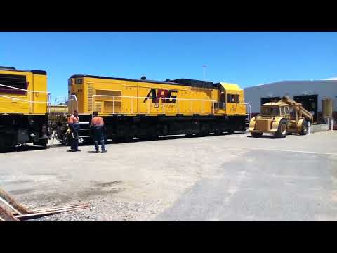 Australian Trains 2 - QR national locos on Narngulu shed classes AB, DFZ P and brand new ACN's