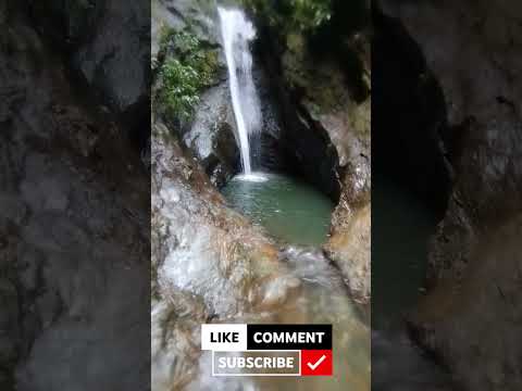 LINDA CACHOEIRA EM FAINA -GO! #shortsvide #paisagemnatural #viralshort #garden#naturezasurpreendente
